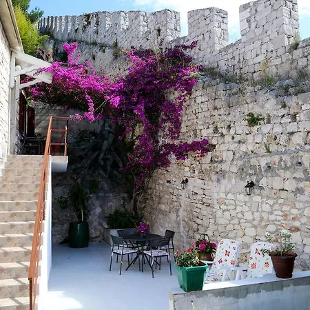 Apartments Seka Hvar Town Exterior photo