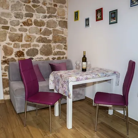 Apartments Seka Hvar Town Exterior photo
