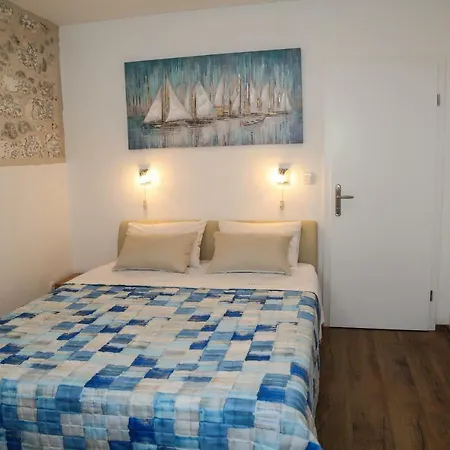 Apartments Seka Hvar Town Exterior photo