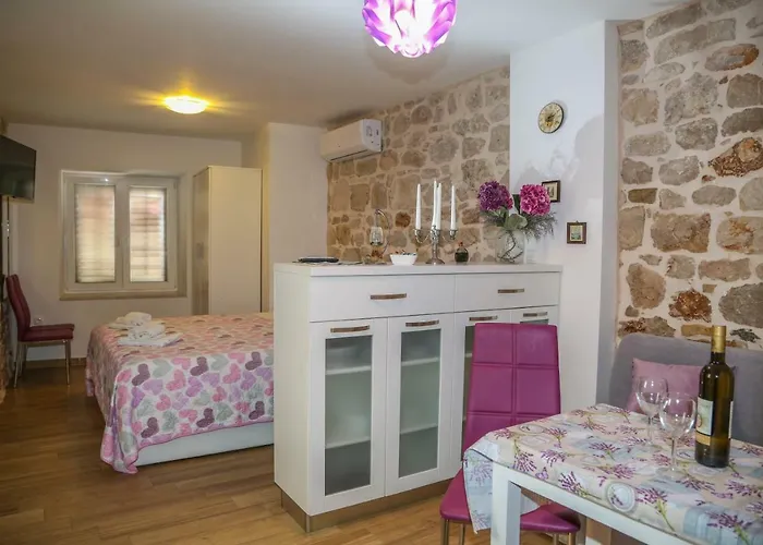 Apartments Seka