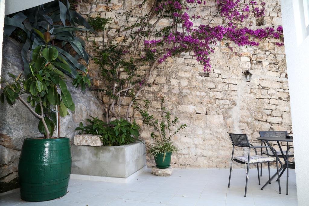 Apartment Seka Hvar Town